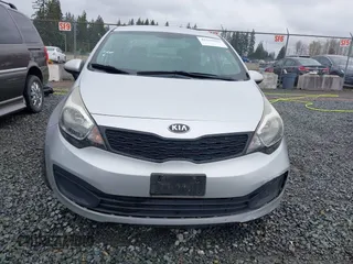 2014 Kia Rio LX with VIN KNADM4A31E6327403, listed as a IAAI auction lot 41915952 with 127,167 mi miles. Bid and sale history available at carsss.com. Image 12.