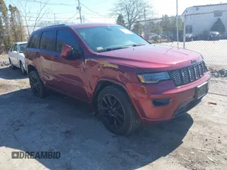 2019 Jeep Grand Cherokee Laredo E with VIN 1C4RJFAG5KC709947, listed as a IAAI auction lot 41786170 with 79,398 mi miles. Bid and sale history available at carsss.com. Image 1.