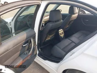 2008 BMW 3 Series 328xi с VIN WBAVC93578K042901, выставлен на аукционе IAAI как лот 42414519 с пробегом 157 959 миль миль и . История ставок и продаж доступна на DreamBid. Изображение 8.