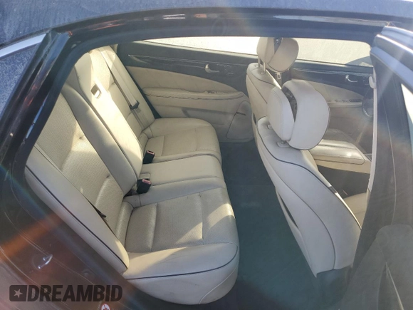 2015 Hyundai Equus Ultimate z VIN KMHGH4JH8FU095195, wystawiony jako Copart lot #80623324 z przebiegiem 118 827 mil mil oraz Czysty tytuł • Clean title. Historia ofert i sprzedaży dostępna na DreamBid. Obrazek 10.