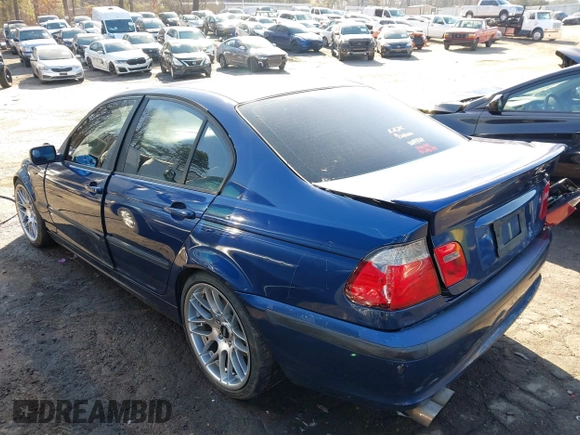 2003 BMW 3 Series 325i with VIN WBAEV33403KL61113, listed as a IAAI auction lot 41775831 with 199,126 mi miles and . Bid and sale history available at DreamBid. Image 14.