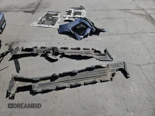 2022 Land Rover Range Rover Sport SVR с VIN SALWZ2RE2NA239229, выставлен на аукционе Copart как лот 51290985 с пробегом 15 952 миль миль и Списание • Salvage title. История ставок и продаж доступна на DreamBid. Изображение 13.