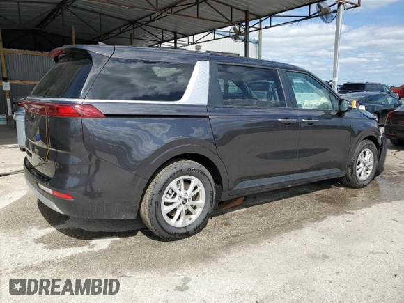 2024 Kia Carnival LX with VIN KNDNB4H32R6394374, listed as a Copart auction lot 50091394 with 2,685 mi miles and Clean Title. Bid and sale history available at carsss.com. Image 3.