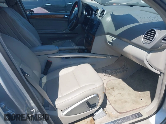 2009 Mercedes-Benz M 350 with VIN 4JGBB86E69A507248, listed as a IAAI auction lot 42077634 with 124,279 mi miles and . Bid and sale history available at DreamBid. Image 5.
