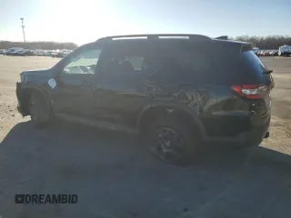 2025 Honda Pilot TrailSport with VIN 5FNYG1H61SB007167, listed as a Copart auction lot 49673565 with 8,507 mi miles and Salvage Title. Bid and sale history available at carsss.com. Image 2.