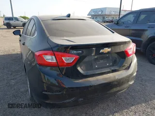 2017 Chevrolet Cruze LT with VIN 1G1BE5SM2H7101964, listed as a IAAI auction lot 41825540 with 38,975 mi miles and . Bid and sale history available at DreamBid. Image 3.