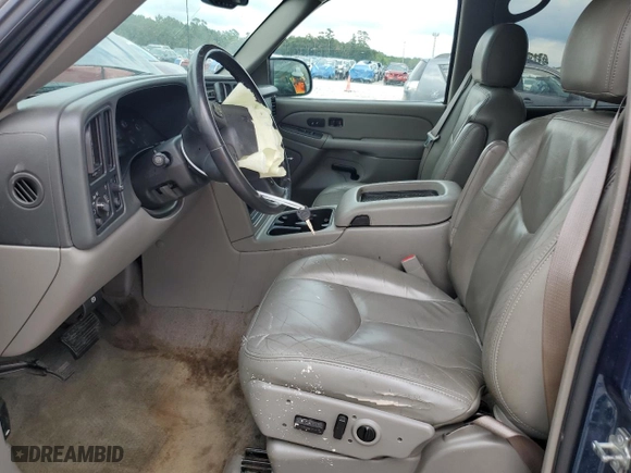 2006 GMC Yukon SLE with VIN 1GKEC13Z76R117483, listed as a Copart auction lot 71079944 with 181,915 mi miles and Salvage Title. Bid and sale history available at carsss.com. Image 7.