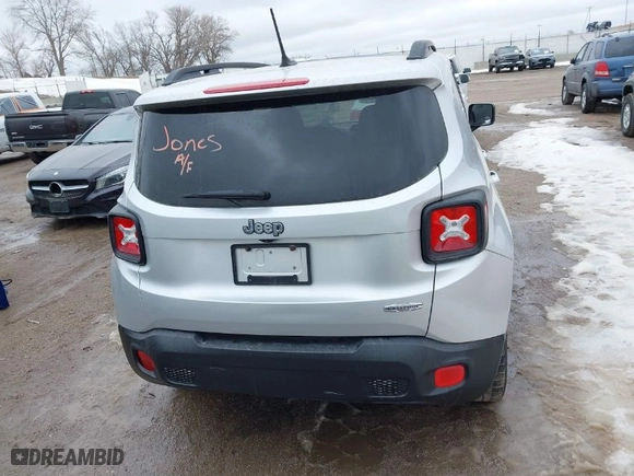 2016 Jeep Renegade Latitude with VIN ZACCJABT6GPE12404, listed as a IAAI auction lot 41688658 with 94,306 mi miles. Bid and sale history available at carsss.com. Image 16.
