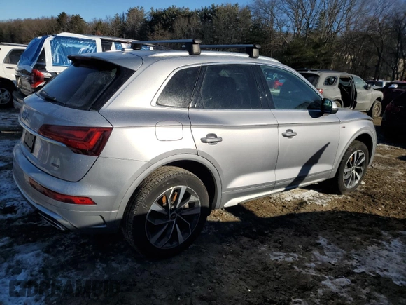 2024 Audi Q5 S line Premium Plus with VIN WA1EAAFY0R2030276, listed as a Copart auction lot 42703395 with 0 mi miles and Clean Title. Bid and sale history available at carsss.com. Image 3.