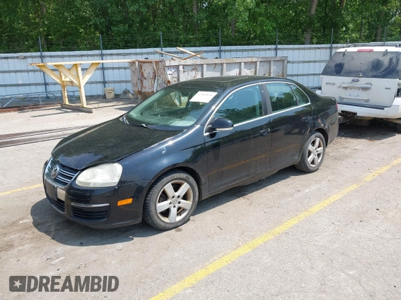 2008 Volkswagen Jetta SE with VIN 3VWRZ71K18M160304, listed as a IAAI auction lot 42484836 with 185,592 mi miles and . Bid and sale history available at DreamBid. Image 2.