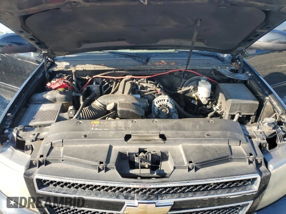 2011 Chevrolet Tahoe LS with VIN 1GNSCAE07BR394942, listed as a Copart auction lot 62221505 with 176,443 mi miles and Clean title. Bid and sale history available at DreamBid. Image 12.