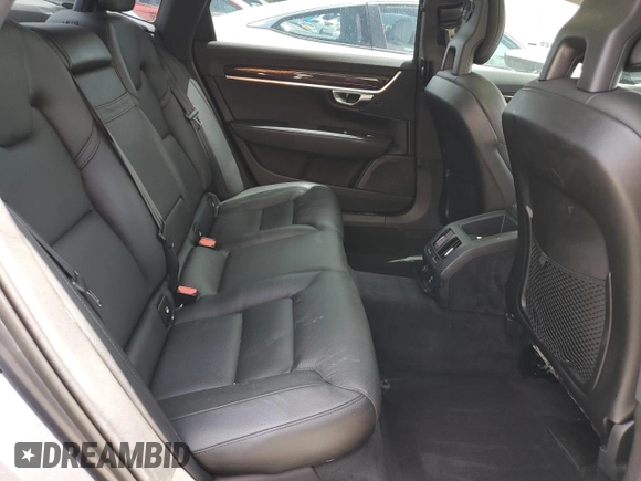 2019 Volvo S90 Momentum с VIN LVY102AKXKP082404, выставлен на аукционе Copart как лот 51883283 с пробегом 89 108 миль миль и . История ставок и продаж доступна на DreamBid. Изображение 10.