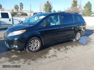 2015 Toyota Sienna XLE with VIN 5TDYK3DC4FS654170, listed as a IAAI auction lot 41533067 with 148,433 mi miles. Bid and sale history available at carsss.com. Image 17.