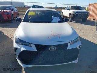 2019 Toyota Avalon XLE with VIN 4T1BZ1FB2KU008198, listed as a IAAI auction lot 41144894 with 90,477 mi miles. Bid and sale history available at carsss.com. Image 12.