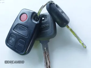 2000 Volvo C70 с VIN YV1NC56D7YJ009198, выставлен на аукционе IAAI как лот 42317839 с пробегом 87 641 миль миль и . История ставок и продаж доступна на DreamBid. Изображение 11.