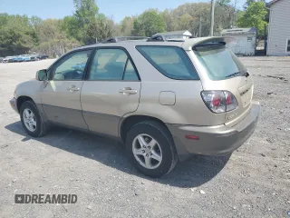 2001 Lexus RX 300 with VIN JTJHF10U110185586, listed as a Copart auction lot 53613685 with 203,917 mi miles and Salvage Title. Bid and sale history available at carsss.com. Image 2.