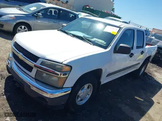 2007 Chevrolet Colorado LT w/2LT with VIN 1GCCS13E778118191, listed as a IAAI auction lot 41832674 with 229,592 mi miles. Bid and sale history available at carsss.com. Image 2.