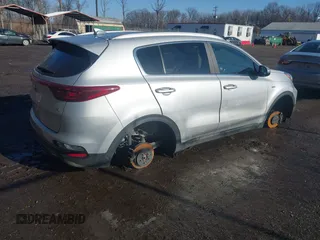 2020 Kia Sportage S with VIN KNDP6CAC2L7653058, listed as a IAAI auction lot 41477848 with 124,066 mi miles. Bid and sale history available at carsss.com. Image 4.