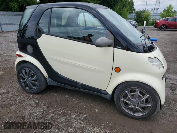 2006 Smart fortwo with VIN WMEAJ00F86J249141, listed as a Copart auction lot 63911255 with 191,810 mi miles and Clean title. Bid and sale history available at DreamBid. Image 4.