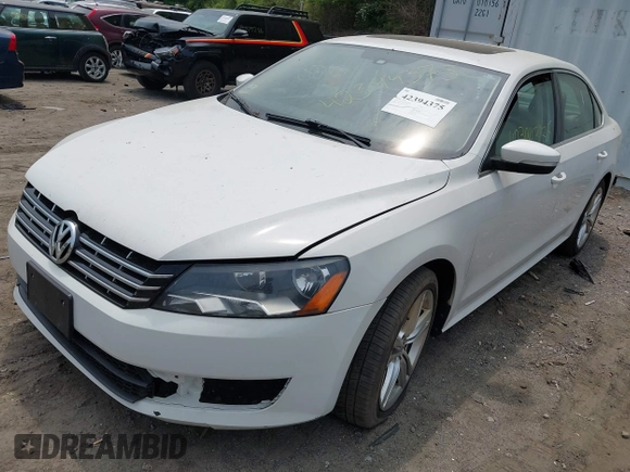 2015 Volkswagen Passat SE с VIN 1VWBV7A34FC076935, выставлен на аукционе IAAI как лот 42394375 с пробегом 172 408 миль миль и . История ставок и продаж доступна на DreamBid. Изображение 2.