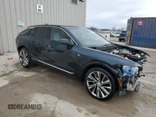 2024 Cadillac LYRIQ Luxury z VIN 1GYKPSRL5RZ113071, wystawiony jako Copart lot #47227525 z przebiegiem 5 386 mil mil oraz Szkoda całkowita • Salvage title. Historia ofert i sprzedaży dostępna na DreamBid. Obrazek 4.