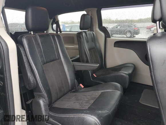 2019 Dodge Grand Caravan SXT with VIN 2C4RDGCG3KR679543, listed as a Copart auction lot 52520185 with 81,114 mi miles and Salvage Title. Bid and sale history available at DreamBid. Image 11.