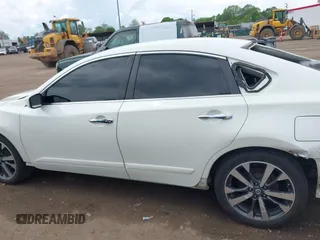 2016 Nissan Altima S z VIN 1N4AL3AP0GC174433, wystawiony jako IAAI lot #42257840 z przebiegiem 122 158 mil mil oraz . Historia ofert i sprzedaży dostępna na DreamBid. Obrazek 15.
