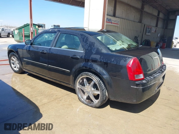 2006 Chrysler 300 Touring with VIN 2C3KA53G46H435401, listed as a IAAI auction lot 41662596 with 205,503 mi miles and . Bid and sale history available at DreamBid. Image 3.