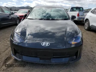 2024 Hyundai Ioniq 6 SEL z VIN KMHM34AA8RA071084, wystawiony jako Copart lot #47614915 z przebiegiem 14 989 mil mil oraz Szkoda całkowita • Salvage title. Historia ofert i sprzedaży dostępna na DreamBid. Obrazek 5.