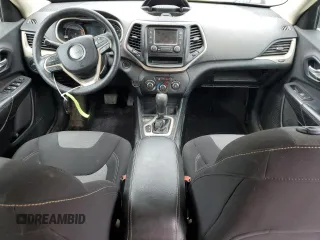 2016 Jeep Cherokee Altitude с VIN 1C4PJLAB1GW273680, выставлен на аукционе Copart как лот 54551335 с пробегом 149 915 миль миль и Списание • Salvage title. История ставок и продаж доступна на DreamBid. Изображение 8.