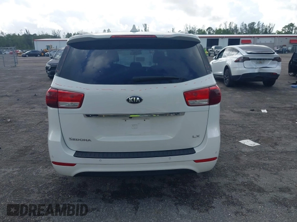 2016 Kia Sedona LX with VIN KNDMB5C19G6084405, listed as a IAAI auction lot 41211452 with 88,783 mi miles. Bid and sale history available at carsss.com. Image 17.