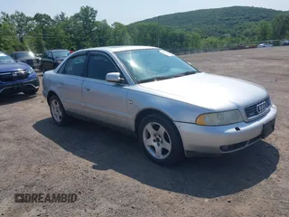 2001 Audi A4 z VIN WAUDH68D11A029147, wystawiony jako IAAI lot #42409279 z przebiegiem 198 567 mil mil oraz . Historia ofert i sprzedaży dostępna na DreamBid. Obrazek 1.