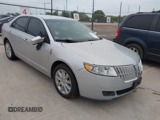 2012 Lincoln MKZ with VIN 3LNHL2GCXCR823816, listed as a IAAI auction lot 41902334 with 145,680 mi miles and . Bid and sale history available at DreamBid. Image 1.