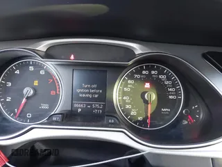 2016 Audi A4 Premium z VIN WAUAFAFL9GN016654, wystawiony jako IAAI lot #41200648 z przebiegiem 86 663 mil mil oraz . Historia ofert i sprzedaży dostępna na DreamBid. Obrazek 16.