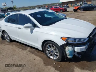 2017 Ford Fusion SE z VIN 3FA6P0HD2HR326851, wystawiony jako IAAI lot #41972119 z przebiegiem 125 232 mil mil oraz . Historia ofert i sprzedaży dostępna na DreamBid. Obrazek 1.