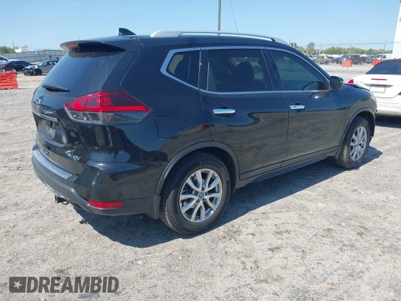 2018 Nissan Rogue SV with VIN 5N1AT2MT1JC818893, listed as a IAAI auction lot 41982981 with 136,443 mi miles and . Bid and sale history available at carsss.com. Image 4.