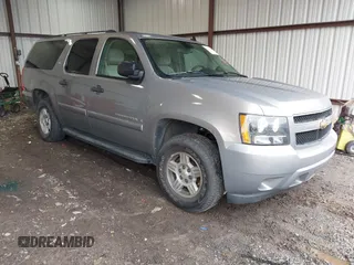 2007 Chevrolet Suburban LT with VIN 1GNFK16357J254729, listed as a IAAI auction lot 41542483 with 95,604 mi miles. Bid and sale history available at carsss.com. Image 1.