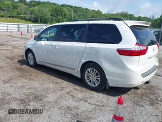 2016 Toyota Sienna XLE with VIN 5TDYK3DC4GS748888, listed as a IAAI auction lot 42605968 with 164,811 mi miles and . Bid and sale history available at DreamBid. Image 3.