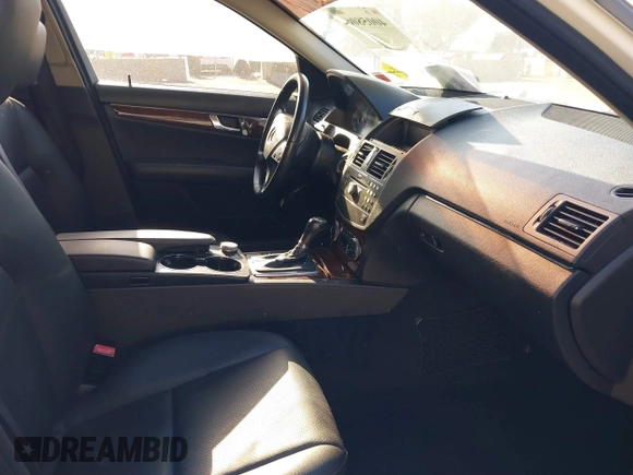 2008 Mercedes-Benz C 300 Sport with VIN WDDGF81XX8F175880, listed as a IAAI auction lot 41023577 with 116,042 mi miles and . Bid and sale history available at DreamBid. Image 5.
