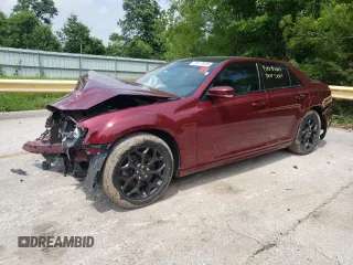 2019 Chrysler 300 S with VIN 2C3CCAGG7KH747286, listed as a Copart auction lot 59177905 with 59,461 mi miles and Salvage title. Bid and sale history available at DreamBid. Image 1.