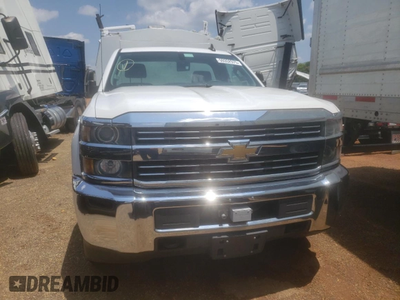 2015 Chevrolet Silverado 3500HD Work Truck with VIN 1GB3CYCG3FZ536316, listed as a Copart auction lot 62189165 with Not provided miles and Clean title. Bid and sale history available at DreamBid. Image 5.