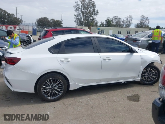 2023 Kia Forte GT-Line with VIN 3KPF54AD1PE615744, listed as a IAAI auction lot 41823114 with 22,427 mi miles. Bid and sale history available at carsss.com. Image 13.