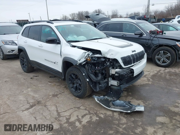 2022 Jeep Cherokee X with VIN 1C4PJMCX0ND537673, listed as a IAAI auction lot 41696191 with 22,063 mi miles. Bid and sale history available at carsss.com. Image 1.