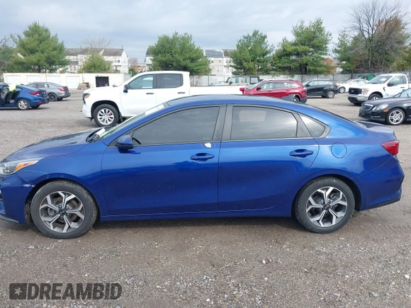 2021 Kia Forte LXS with VIN 3KPF24AD7ME333189, listed as a IAAI auction lot 41941527 with 31,424 mi miles and . Bid and sale history available at carsss.com. Image 14.