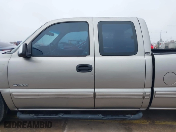 2000 Chevrolet Silverado 1500 with VIN 2GCEC19WXY1357051, listed as a IAAI auction lot 41535946 with 154,163 mi miles and . Bid and sale history available at DreamBid. Image 14.