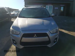 2014 Mitsubishi Outlander Sport SE z VIN 4A4AJ3AU5EE601413, wystawiony jako Copart lot #80014824 z przebiegiem 323 561 mil mil oraz Szkoda całkowita • Salvage title. Historia ofert i sprzedaży dostępna na DreamBid. Obrazek 5.