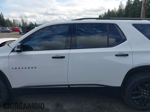 2021 Chevrolet Traverse Premier with VIN 1GNEVKKW7MJ250461, listed as a IAAI auction lot 41809650 with 61,661 mi miles. Bid and sale history available at carsss.com. Image 14.