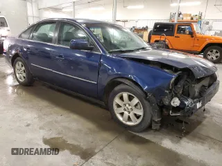 2006 Ford Five Hundred SEL with VIN 1FAFP27186G114737, listed as a Copart auction lot 82129344 with 176,747 mi miles and Salvage Title. Bid and sale history available at carsss.com. Image 4.