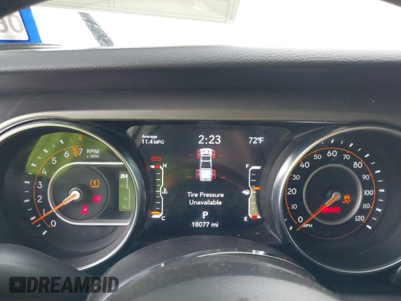 2023 Jeep Gladiator Sport S z VIN 1C6HJTAG9PL554845, wystawiony jako IAAI lot #41312360 z przebiegiem 18 077 mil mil oraz . Historia ofert i sprzedaży dostępna na DreamBid. Obrazek 7.