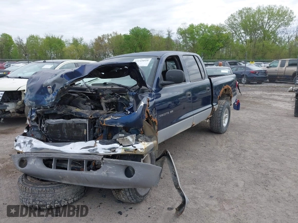 2000 Dodge Dakota Sport with VIN 1B7HG2AZ9YS777509, listed as a IAAI auction lot 42145010 with Not provided miles and . Bid and sale history available at DreamBid. Image 17.